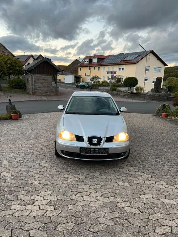 Seat Cordoba