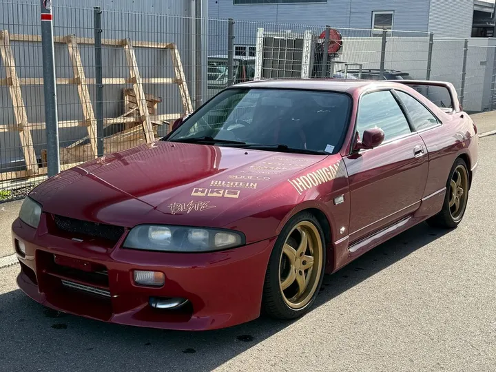 Nissan Skyline