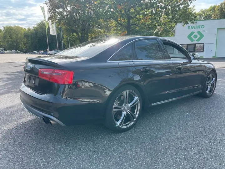 Audi S6