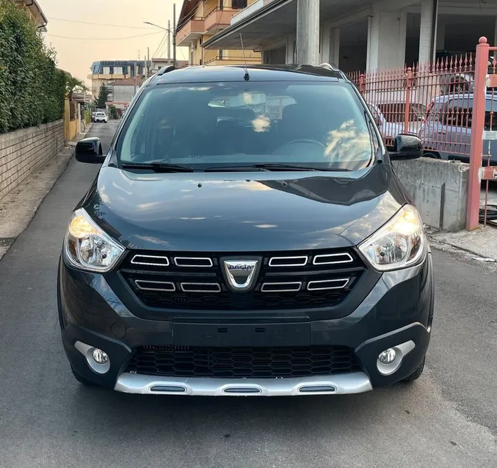 Dacia Lodgy