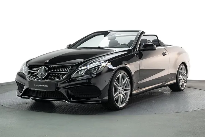 Mercedes-Benz E 320