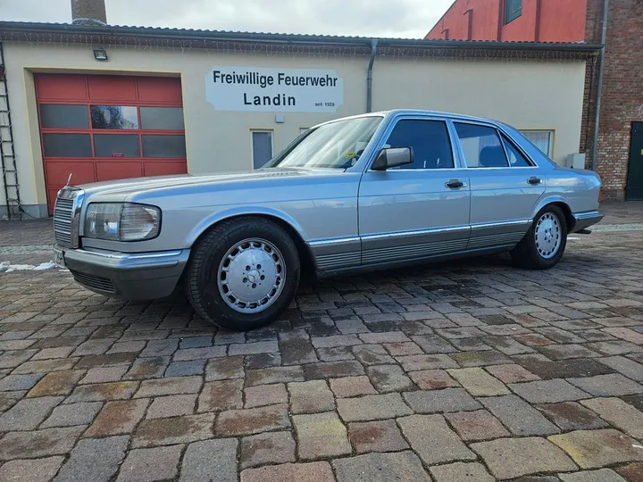 Mercedes-Benz S 280