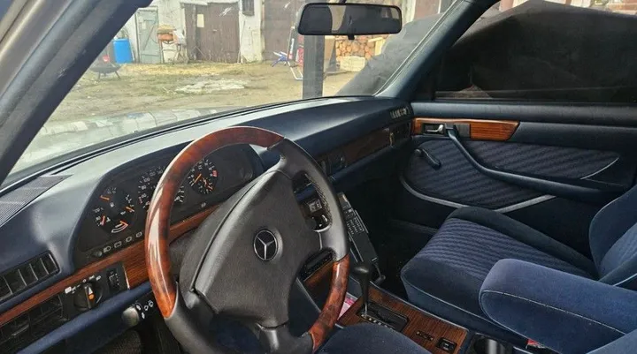 Mercedes-Benz S 280
