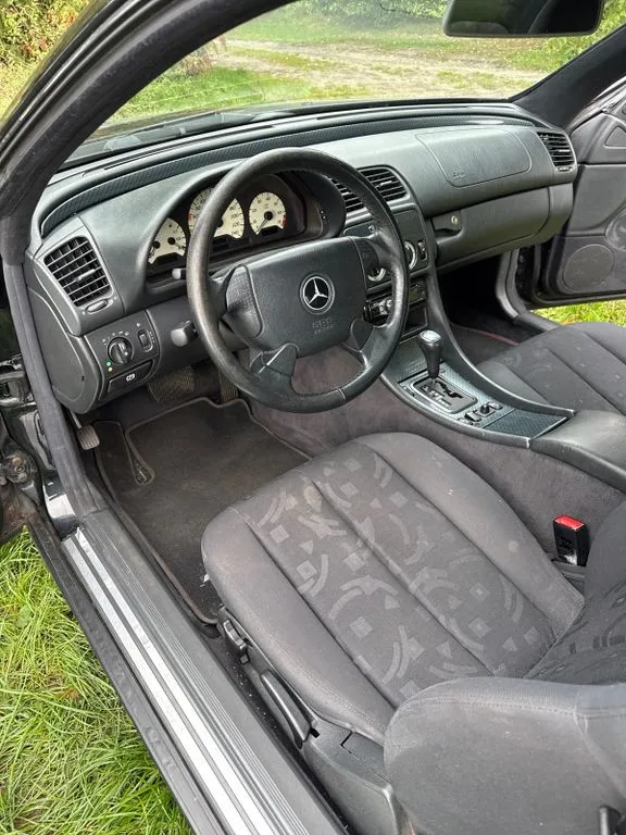 Mercedes-Benz CLK 200