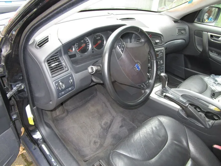 Volvo XC70