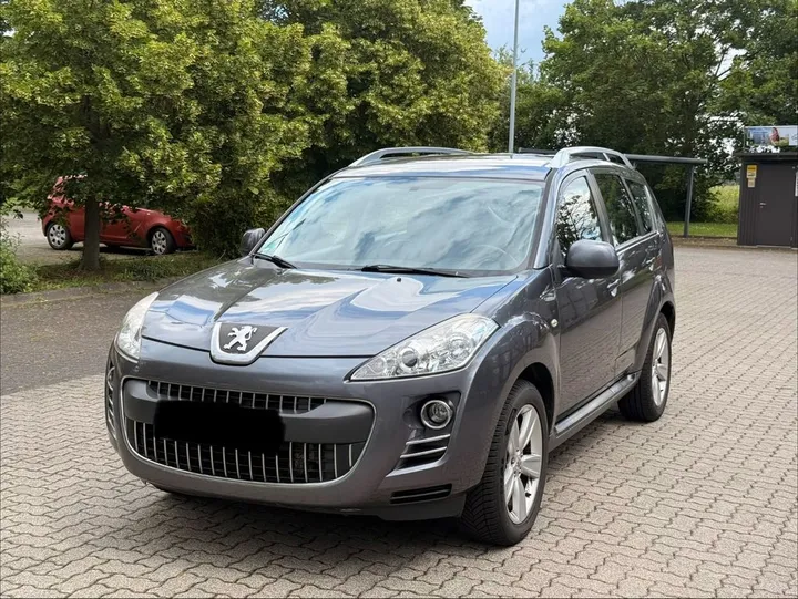Peugeot 4007