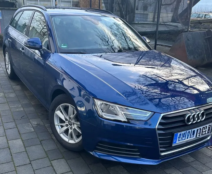 Audi A4
