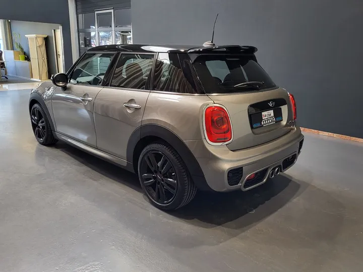 MINI Cooper SD