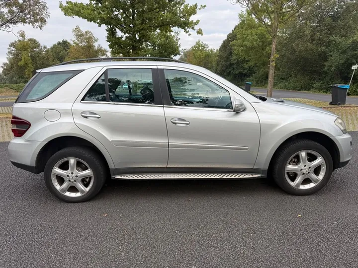 Mercedes-Benz ML 280