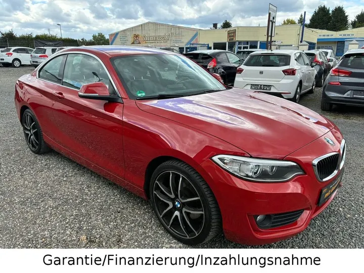 BMW 225