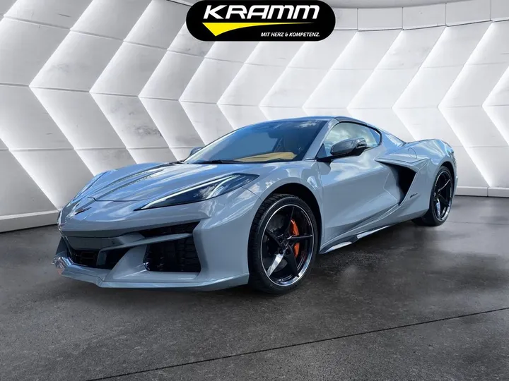 Corvette C8