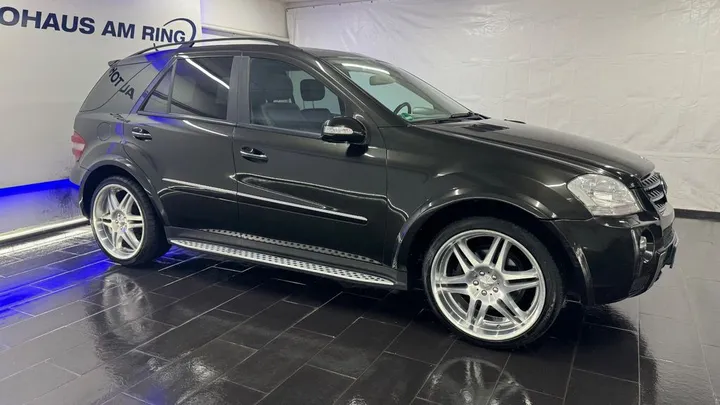 Mercedes-Benz ML 320