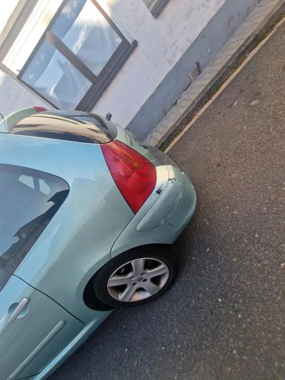 Peugeot 307