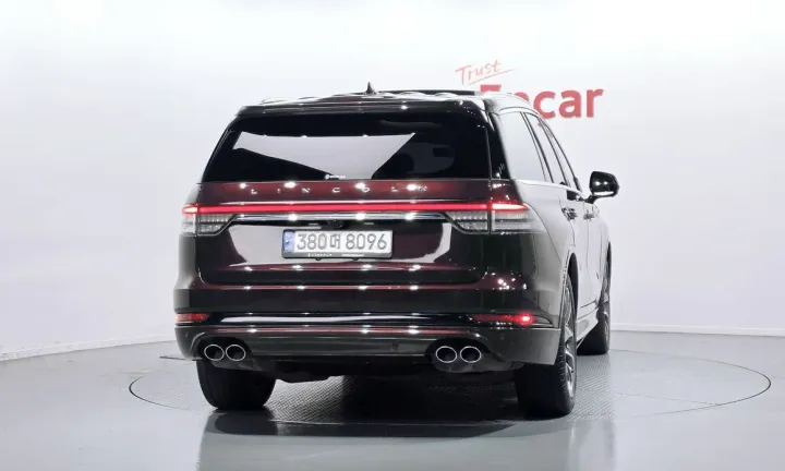 Lincoln Aviator