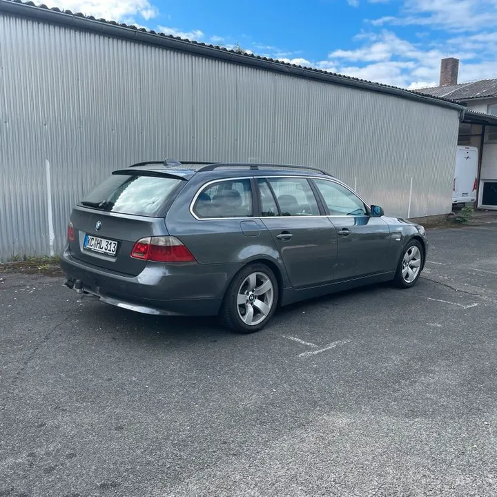 BMW 525