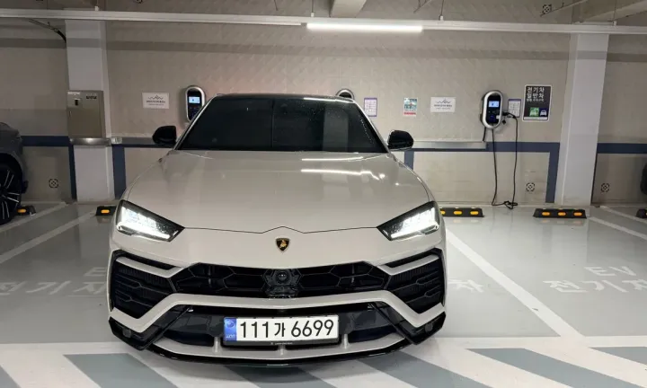 Lamborghini Urus