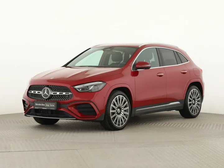 Mercedes-Benz GLA 220