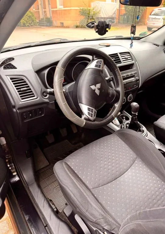 Mitsubishi ASX