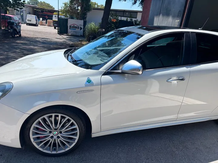 Alfa Romeo Giulietta