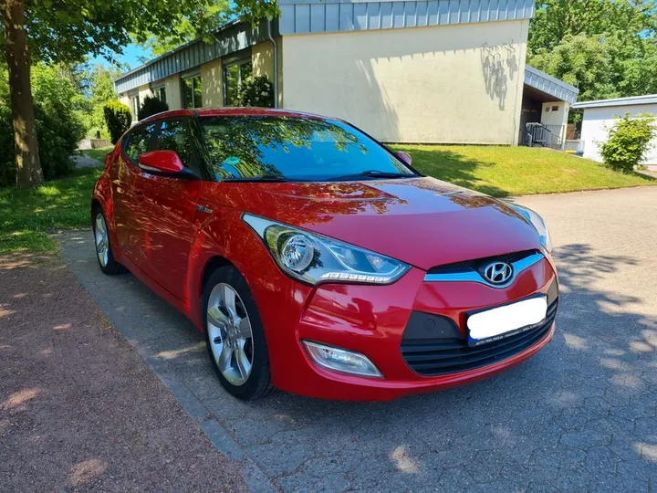 Hyundai Veloster