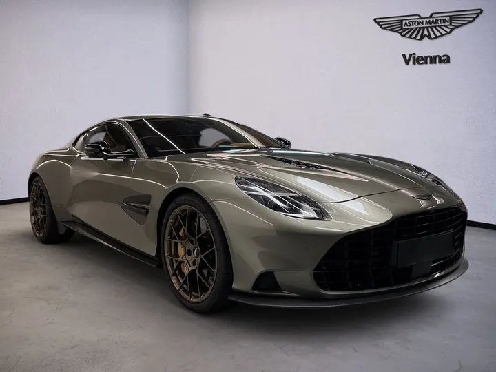 Aston Martin Vanquish