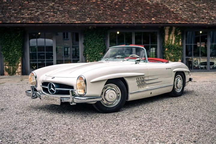 Mercedes-Benz 300