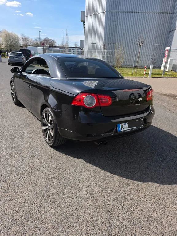 Volkswagen Eos