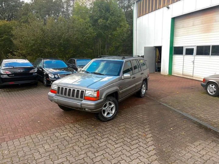 Jeep Grand Cherokee