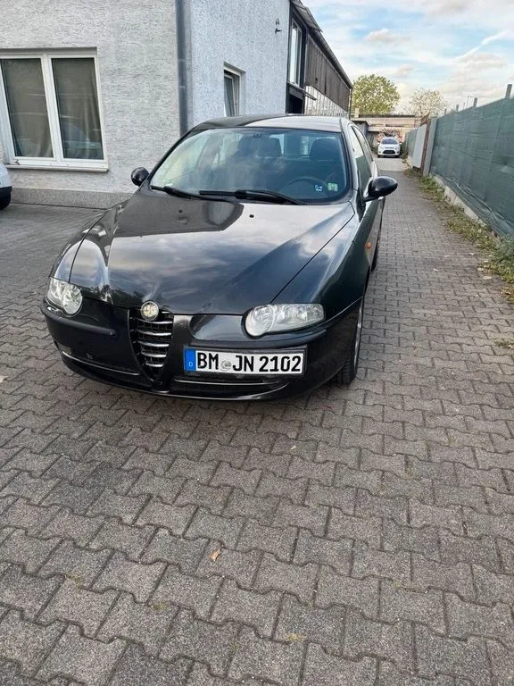Alfa Romeo 147