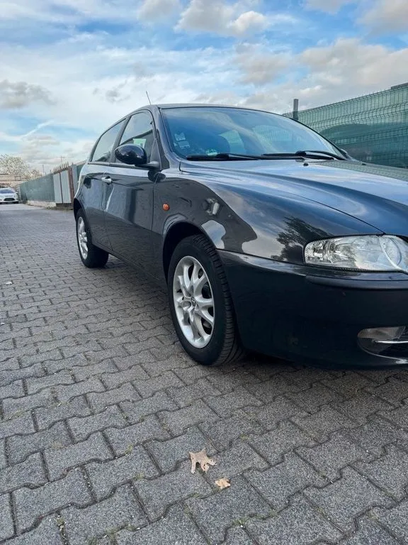 Alfa Romeo 147