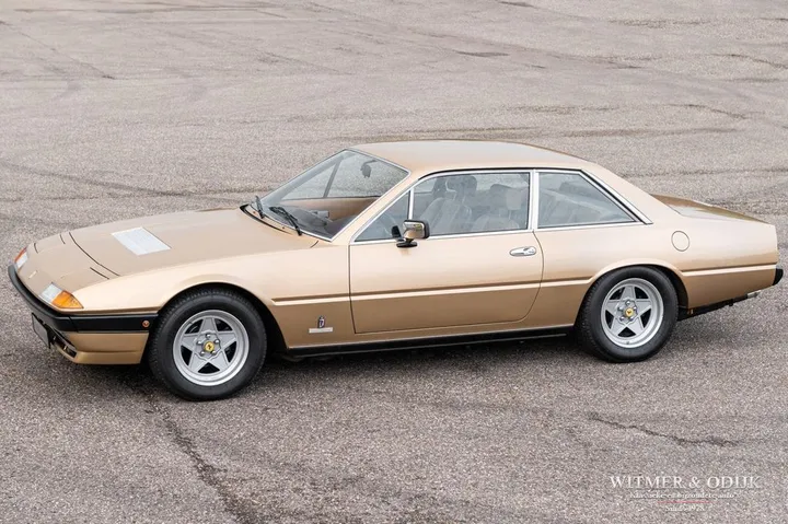 Ferrari 400
