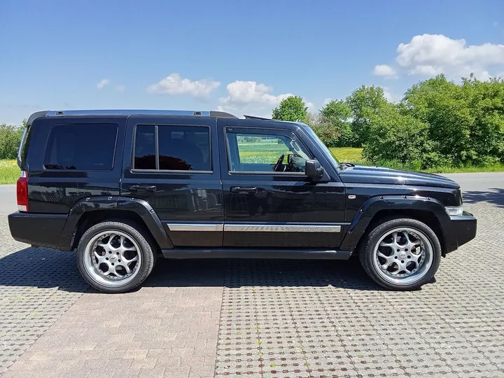 Jeep Commander