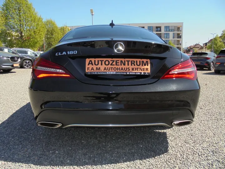Mercedes-Benz CLA 180