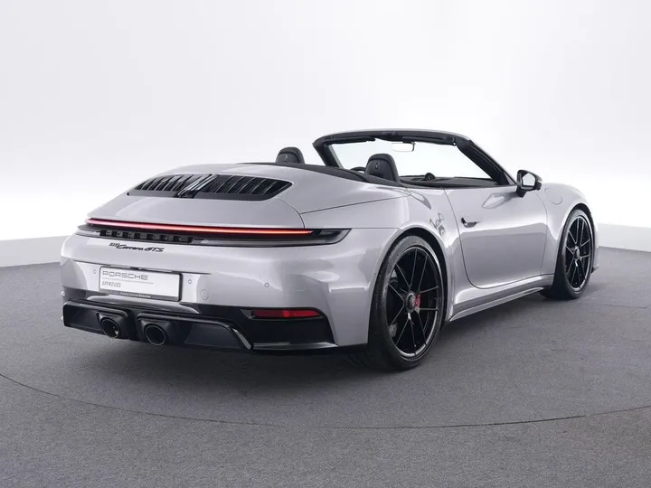 Porsche 992