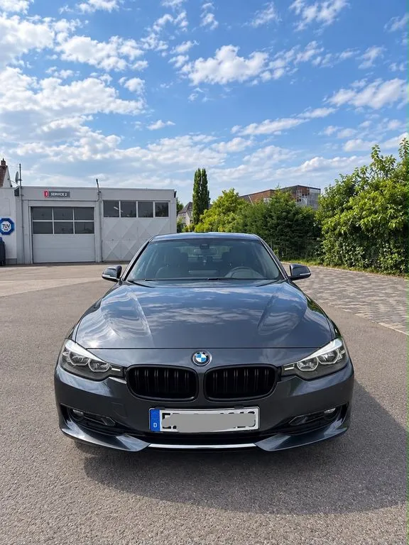 BMW 318