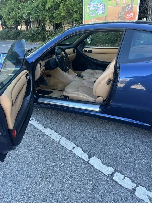 Maserati 3200