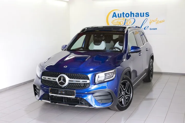 Mercedes-Benz GLB 220
