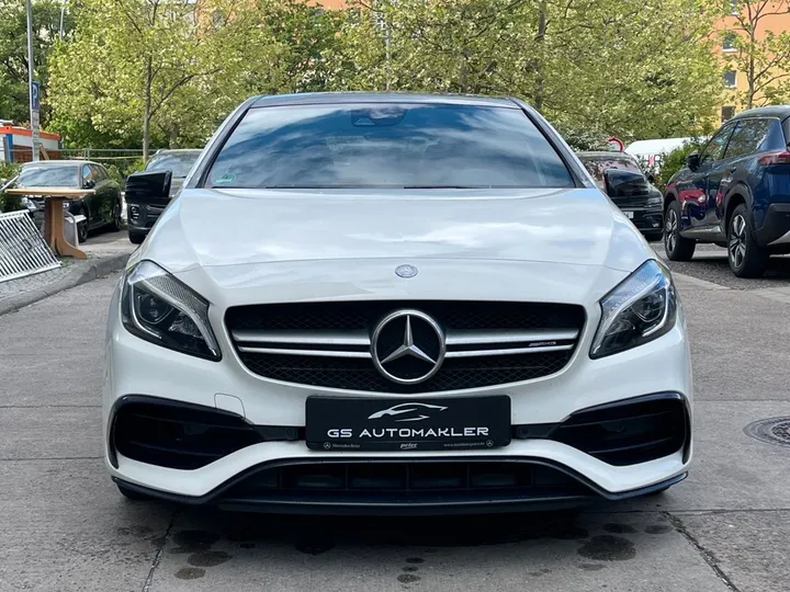 Mercedes-Benz A 45 AMG