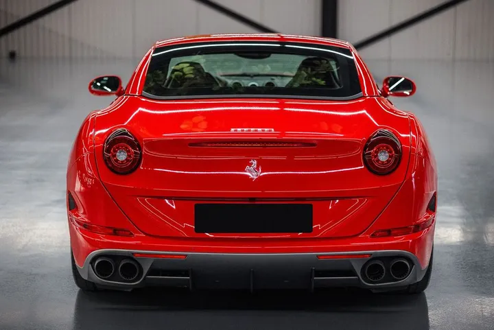 Ferrari California