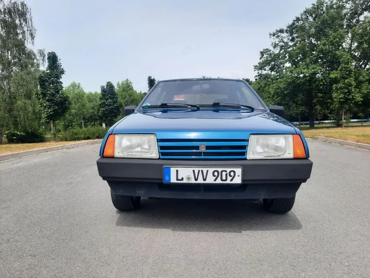 Lada Samara