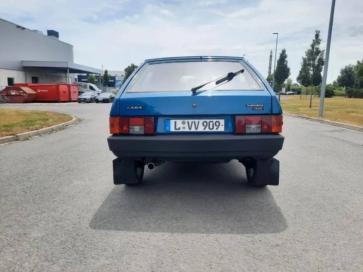 Lada Samara