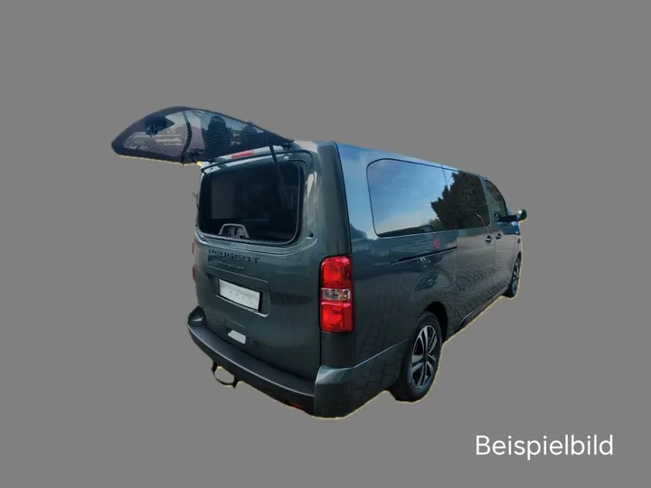 Peugeot Traveller