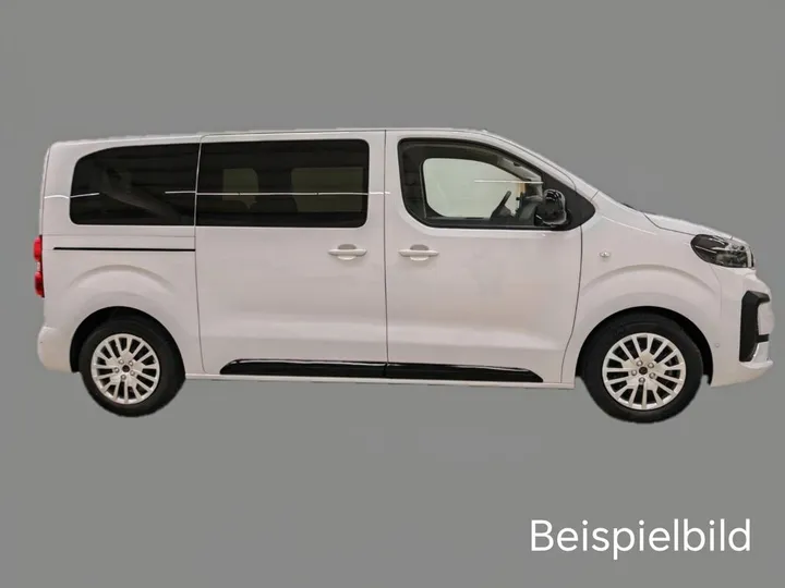 Peugeot Traveller