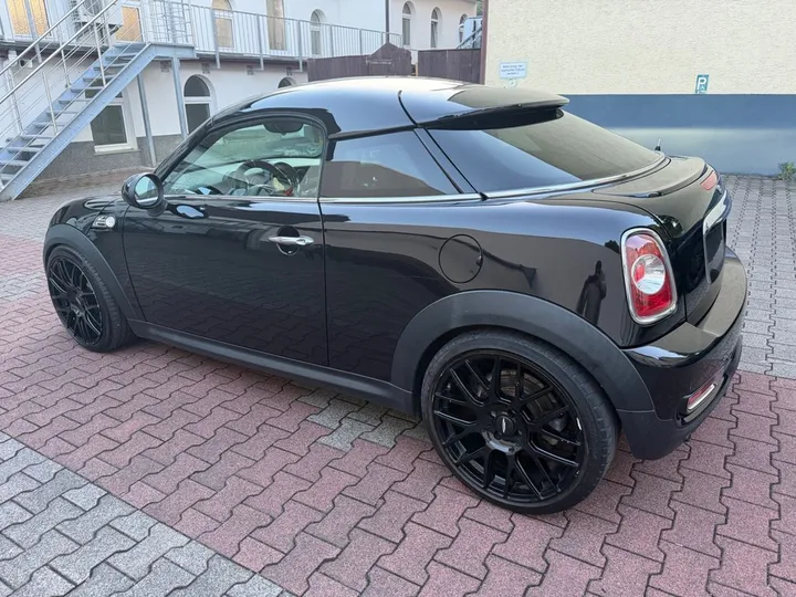 MINI Cooper SD