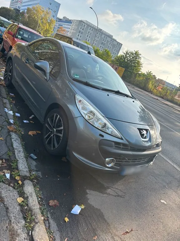 Peugeot 207