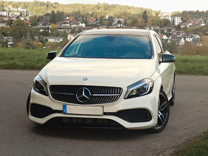 Mercedes-Benz 200