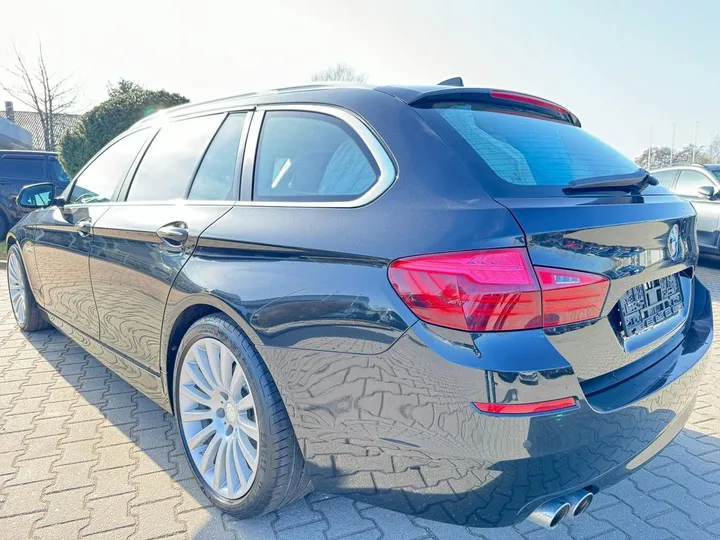 BMW 525