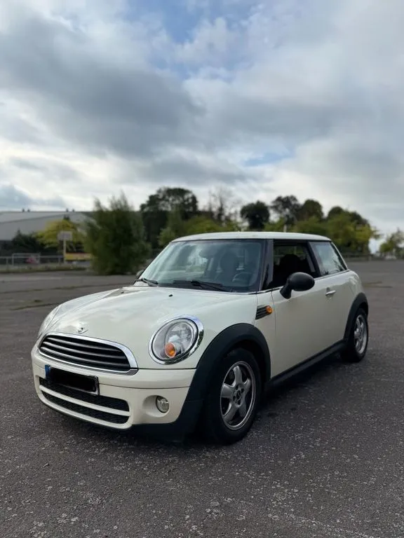 MINI Cooper D