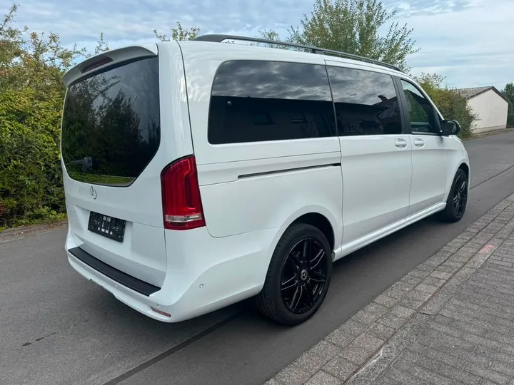 Mercedes-Benz V 300