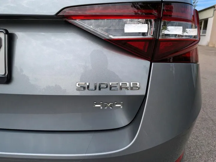 Škoda Superb